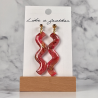 Hangende oorbellen, in de kleuren roze, chocolade, gouden.