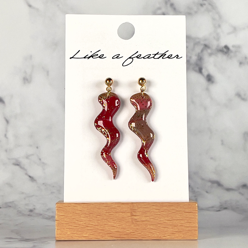 dangling earrings shaped like snake, in burgundy, mokka, gol