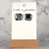 Boucles d'oreilles puces en forme de carré, de couleurs gris
