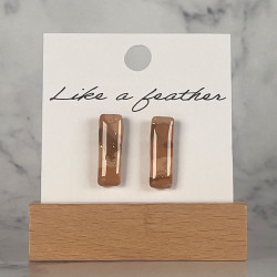 stud earrings shaped like rectangle, in mokka, brown, beige