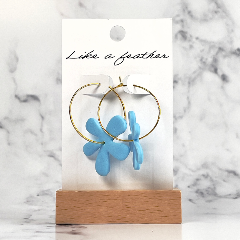 Boucles d'oreilles créoles en forme de fleur, de couleur Ble