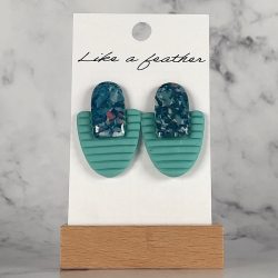 Boucles d'oreilles puces en forme de deux demi-ovales opposé